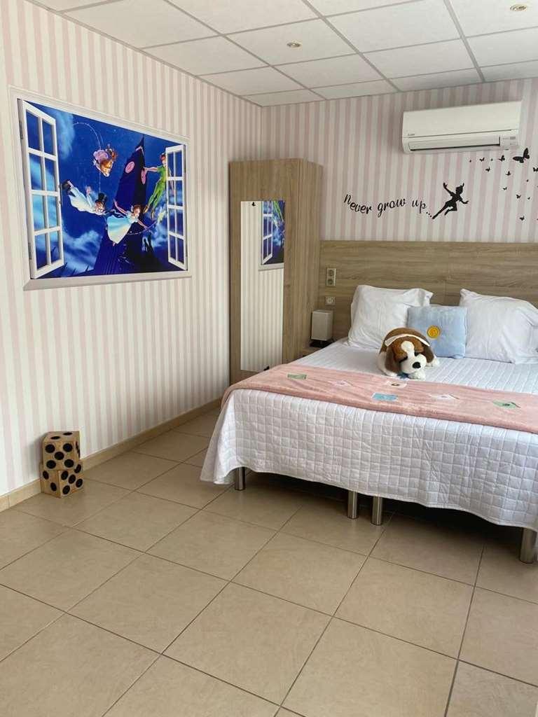 פרנטיס-אן-בורן The Originals Boutique, Hotel Lakeside, Biscarrosse , Lac חדר תמונה